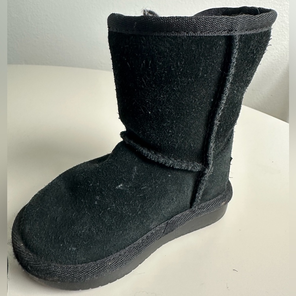 Toddler UGG Bailey Bow Boots